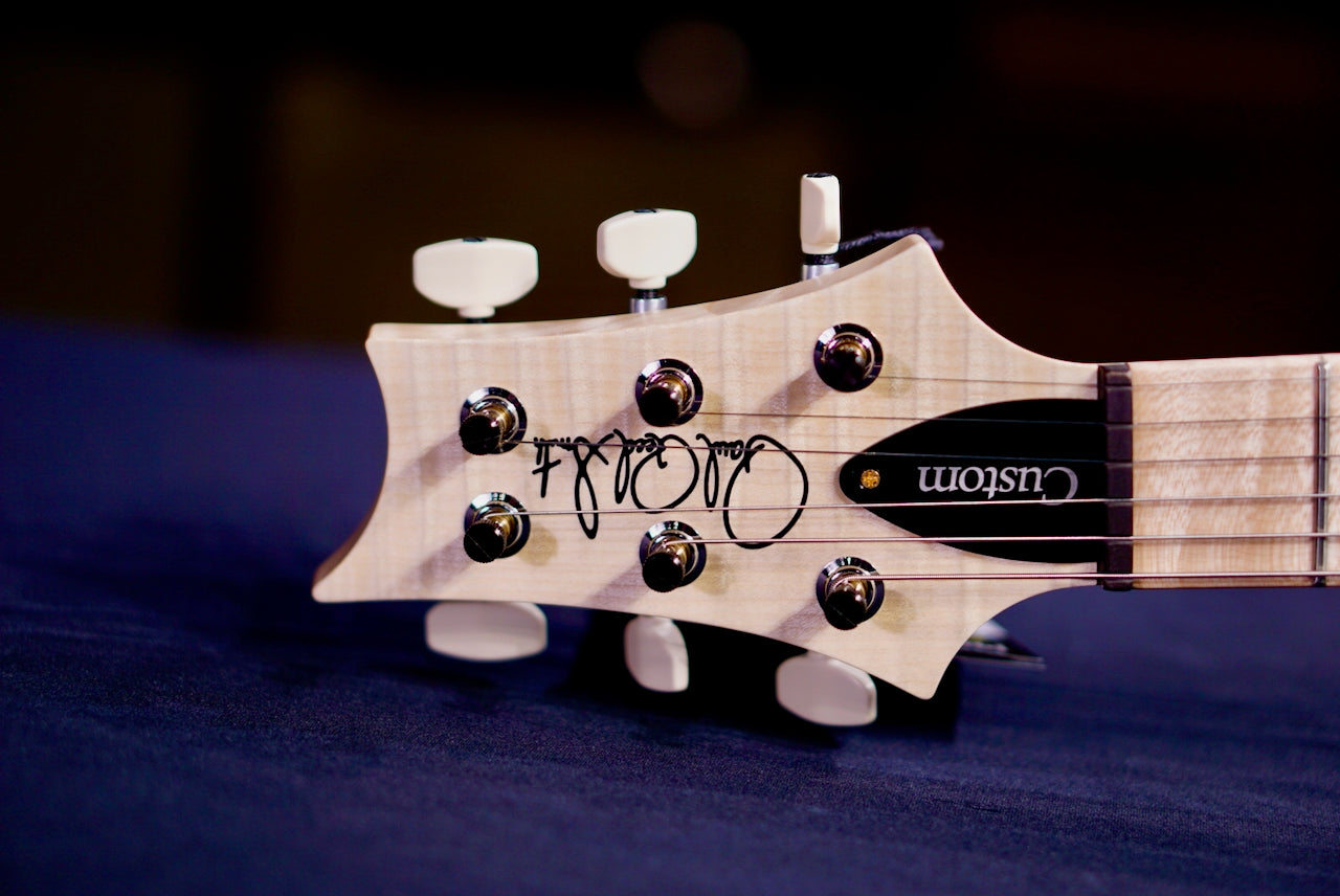 PRS Custom 24 Piezo Wood Library Artist Neck Fire Red / Gray Black Fade 0414025