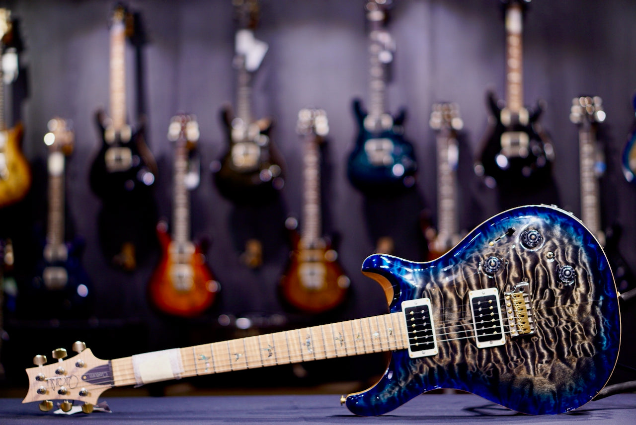 PRS Custom 22 Wood Library Charcoal Blue Burst Artist Quilt 257260