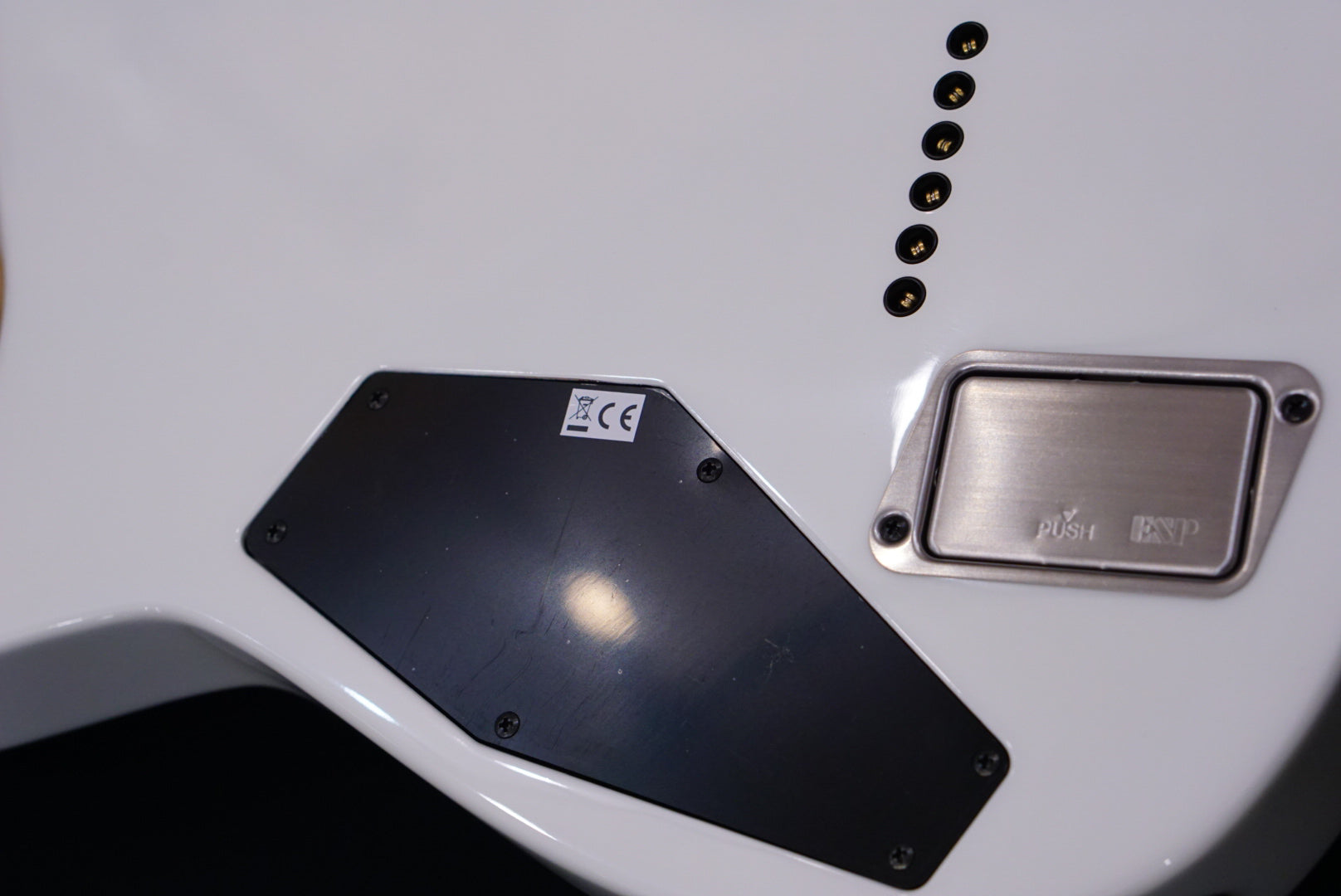 ESP E-II M-I THRU NT SNOW WHITE ES3434223 - HIENDGUITAR E-II GUITAR