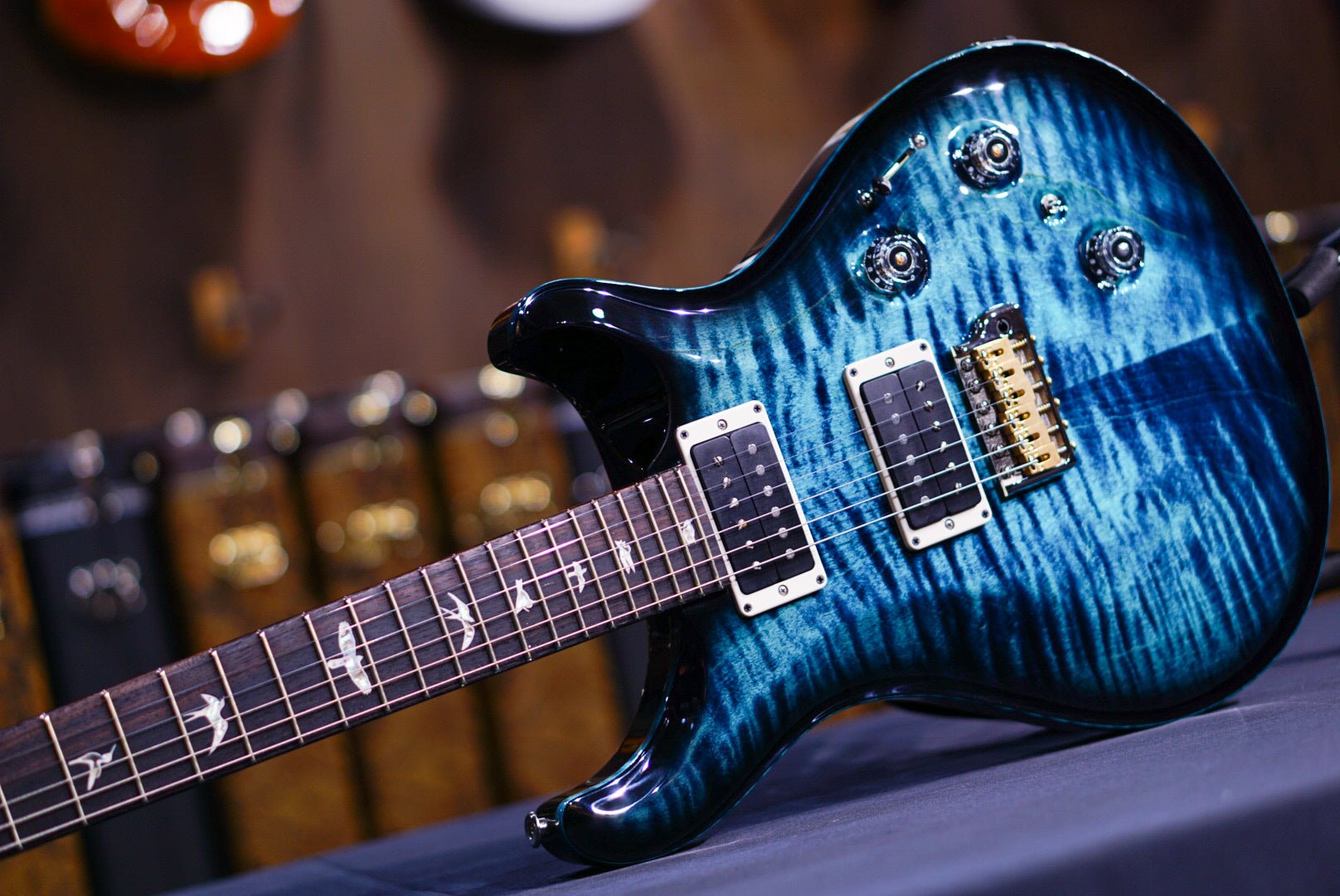 PRS Custom 24 Piezo Cobalt Smokeburst 0388937