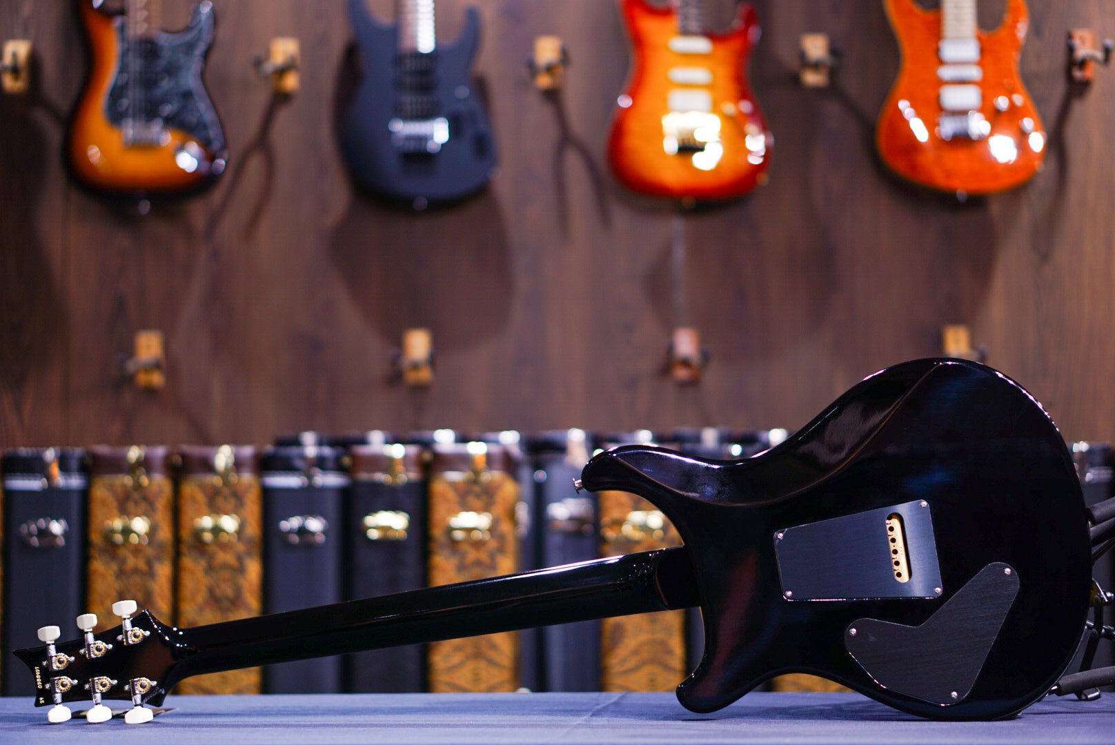 PRS Custom 24 Piezo Cobalt Smokeburst 0388937