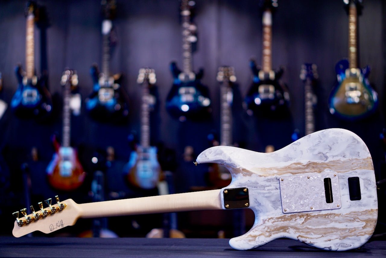 James Tyler Dann Huff Studio Elite HDX in White Shmear 25661