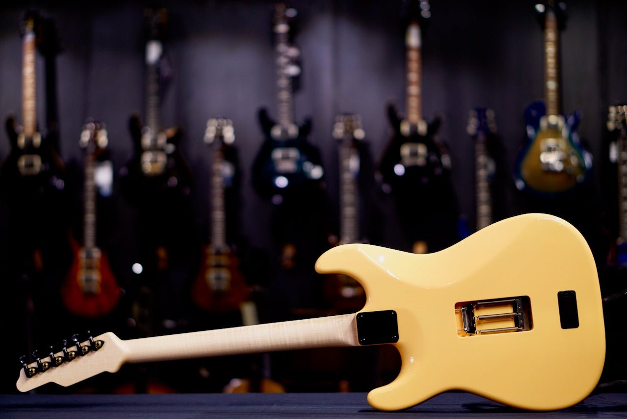 James Tyler Dann Huff Yellow Classic – Yellow 25664