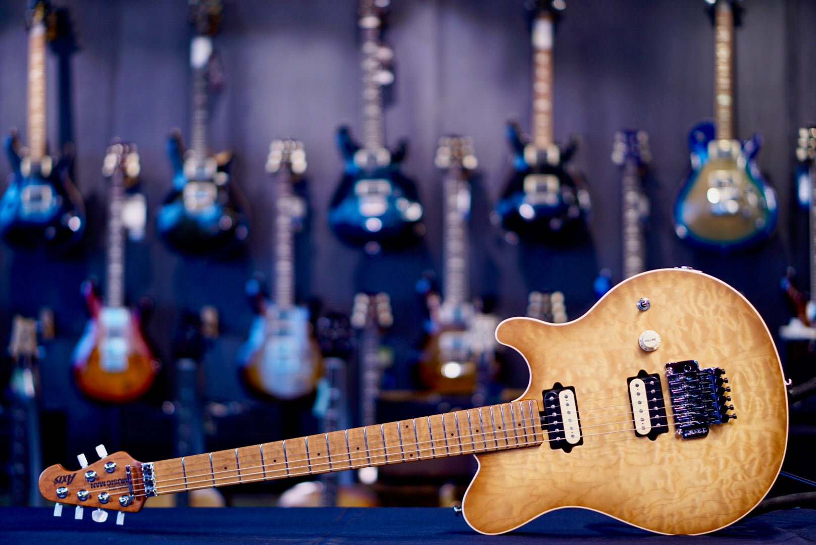 Ernie Ball Music man Axis Honey Pot Quilt H08523