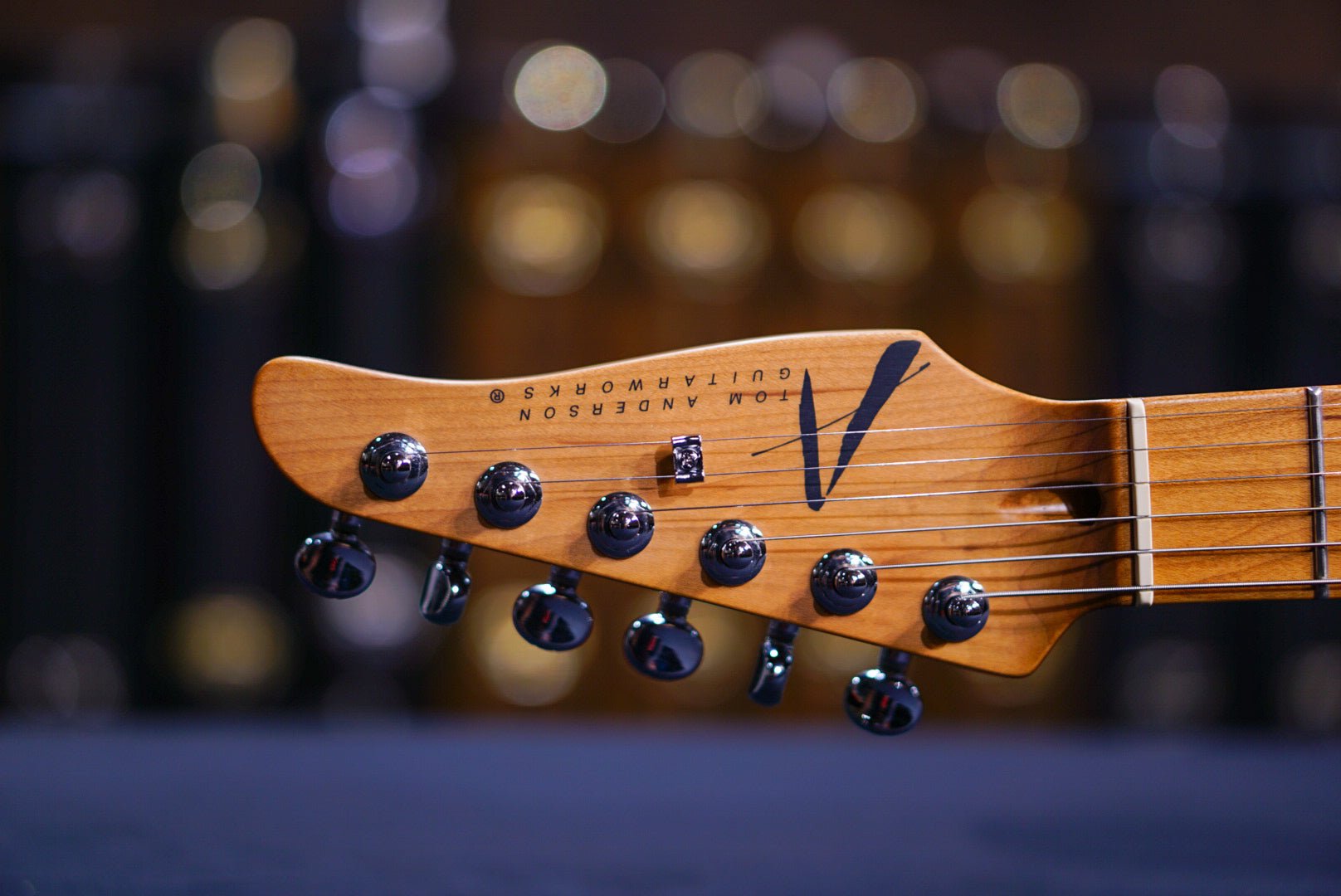 Tom Anderson Angel Player Satin Organic Grain White with Black * 06-22-24A *