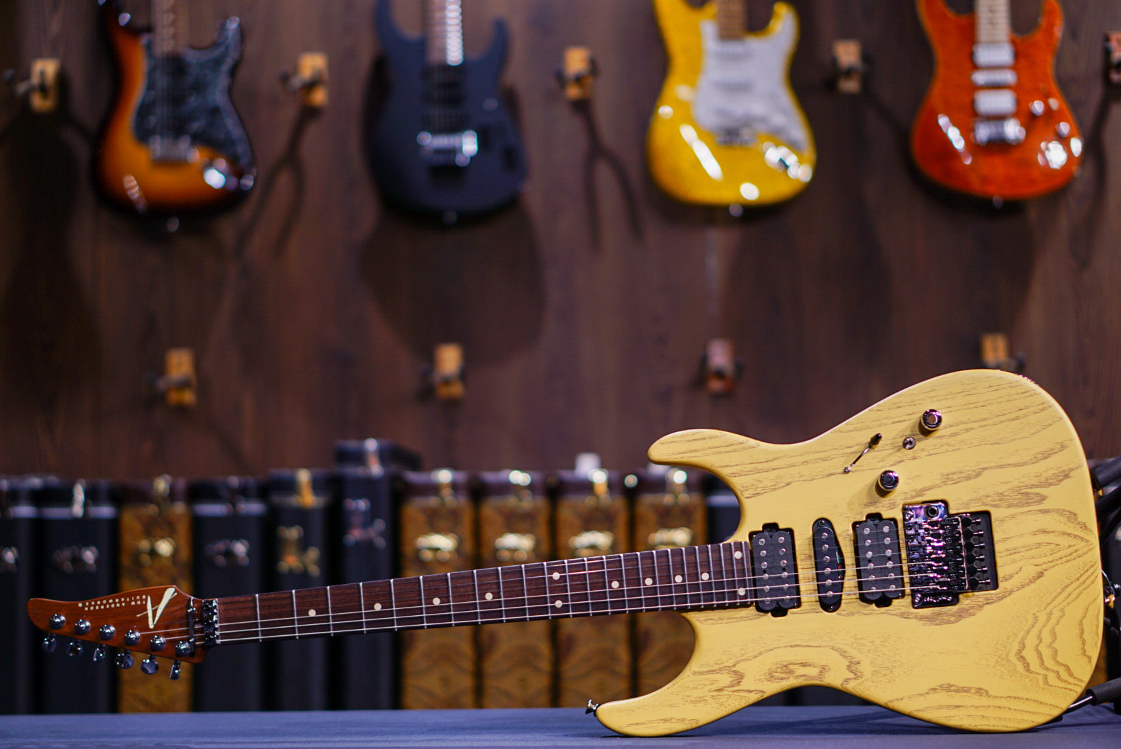 Tom Anderson Angel Player Satin Organic Grain Butterscotch with Brown * 08-10-24N *