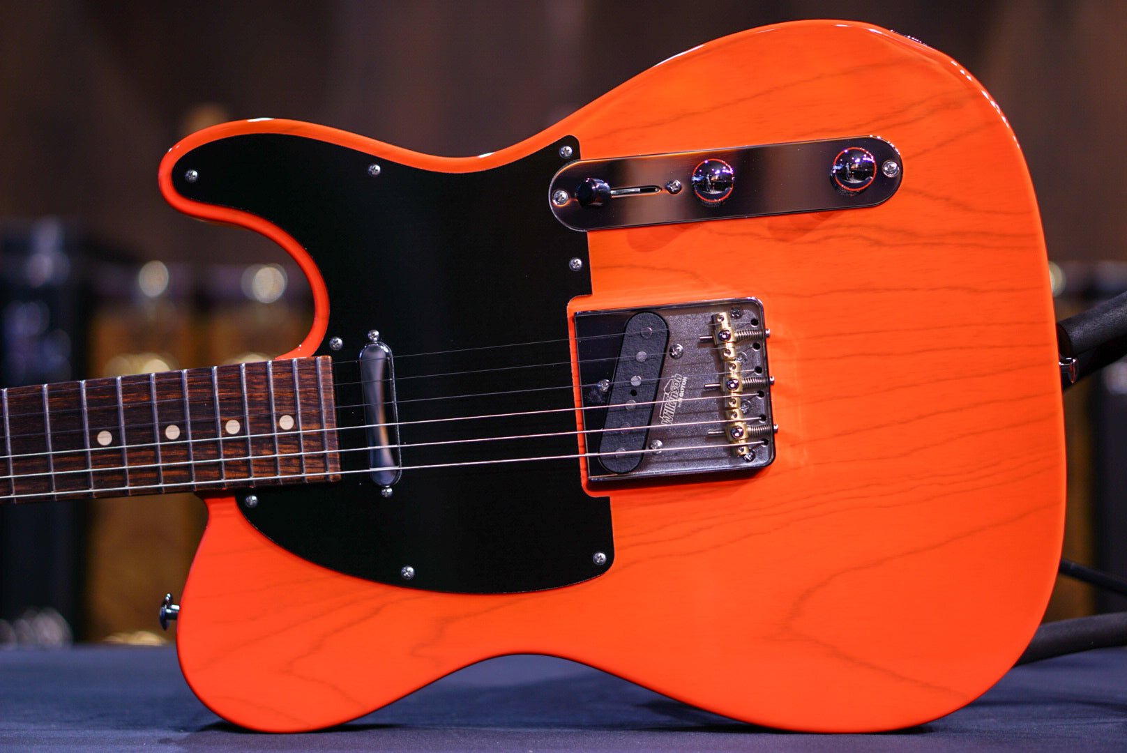 Suhr Classic T Custom Antique Trans Fiesta Red 82984