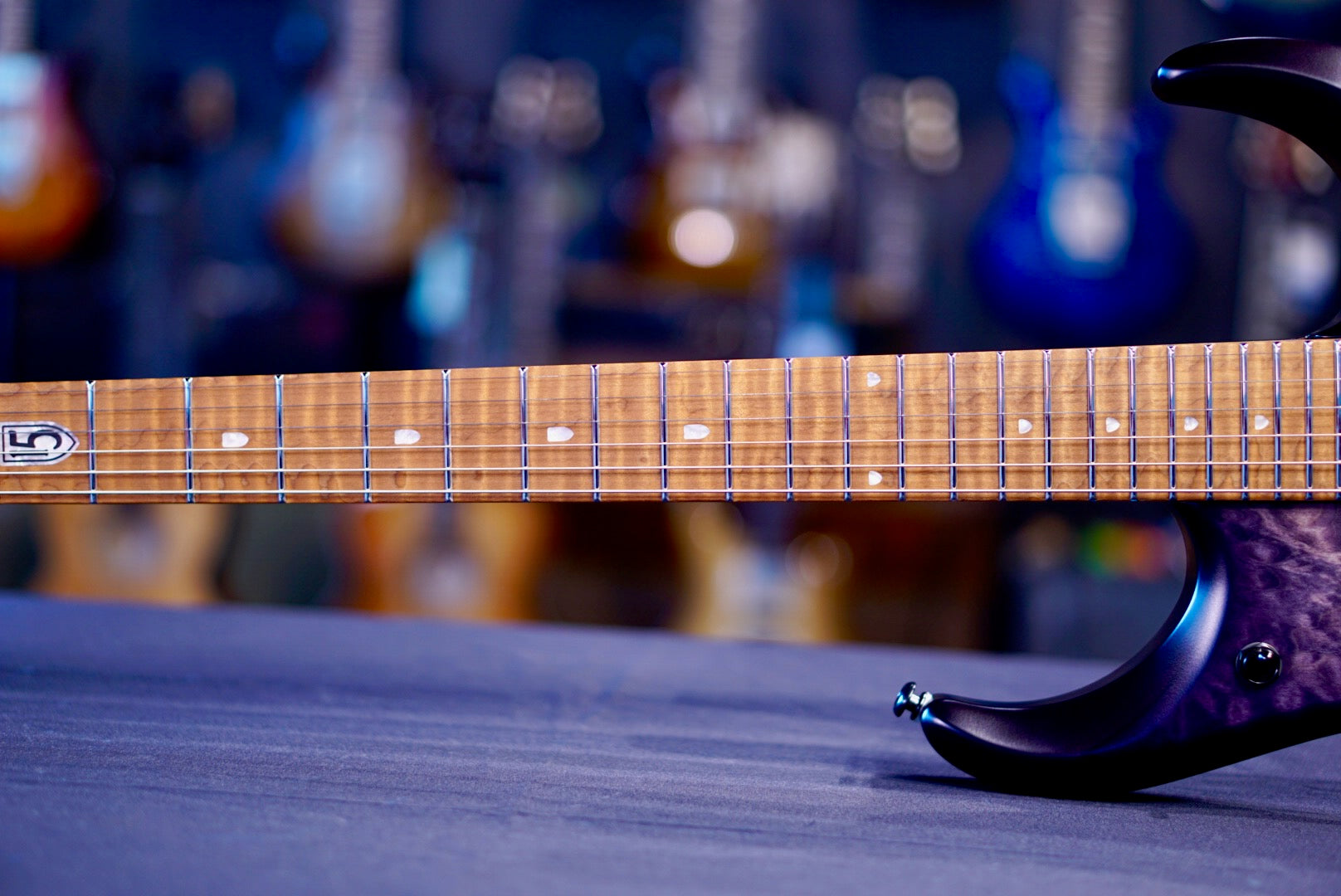 Ernie Ball Music Man JP15 Translucent Black Quilt H09853