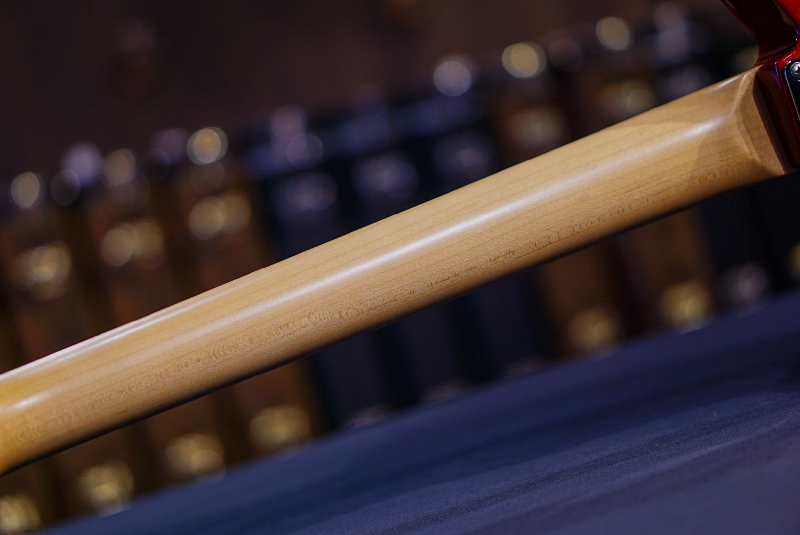 Suhr Classic T Custom Antique Aged Cherry Burst 82976