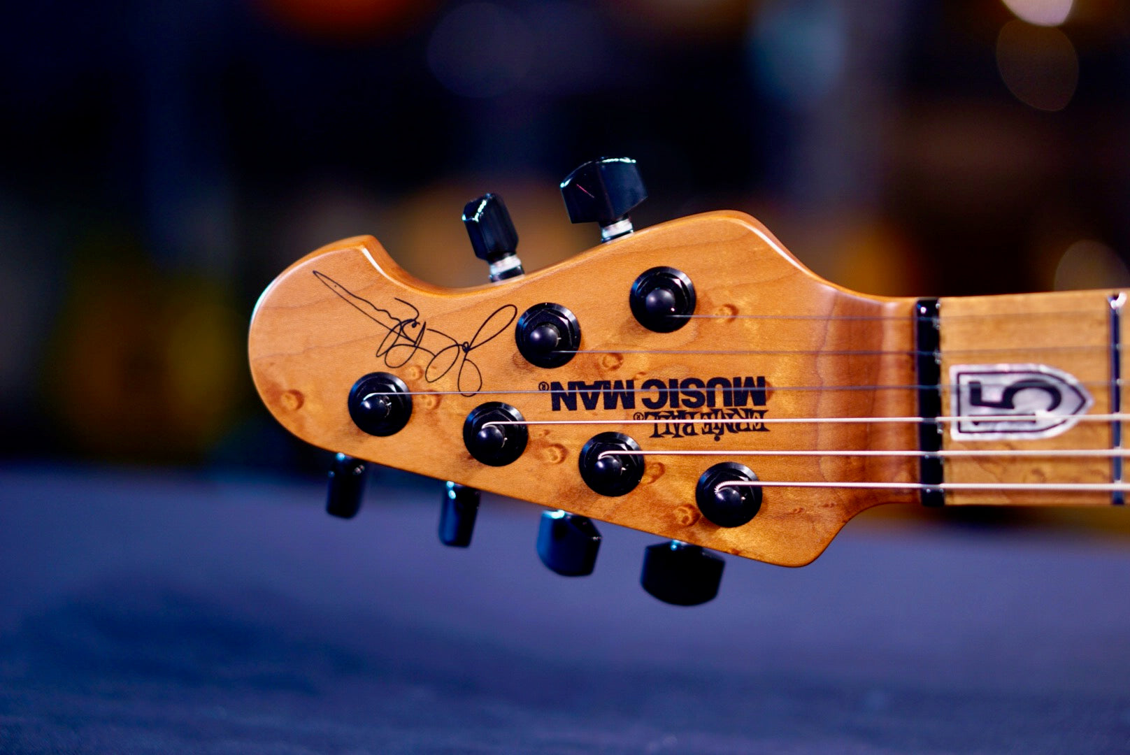 Ernie Ball Music Man JP15 Amber Waves Flame H06296