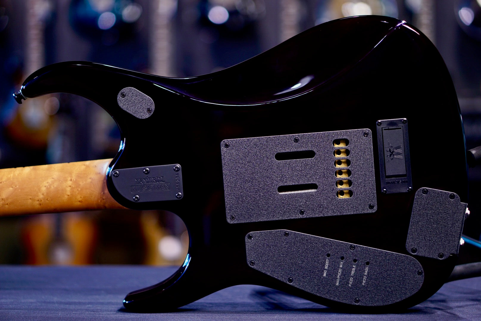 Ernie Ball Music Man JP15 Amber Waves Flame H06296