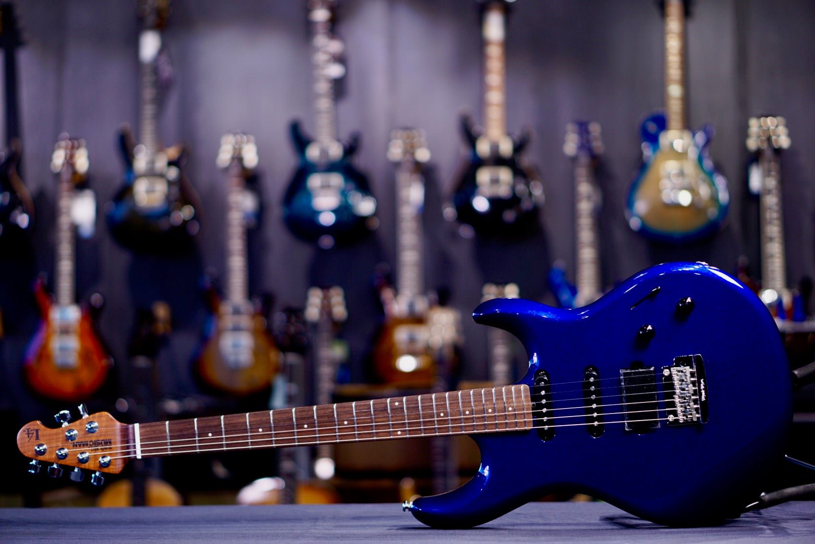 Ernie Ball Music Man Luke 4 HSS Butane Blue H10850