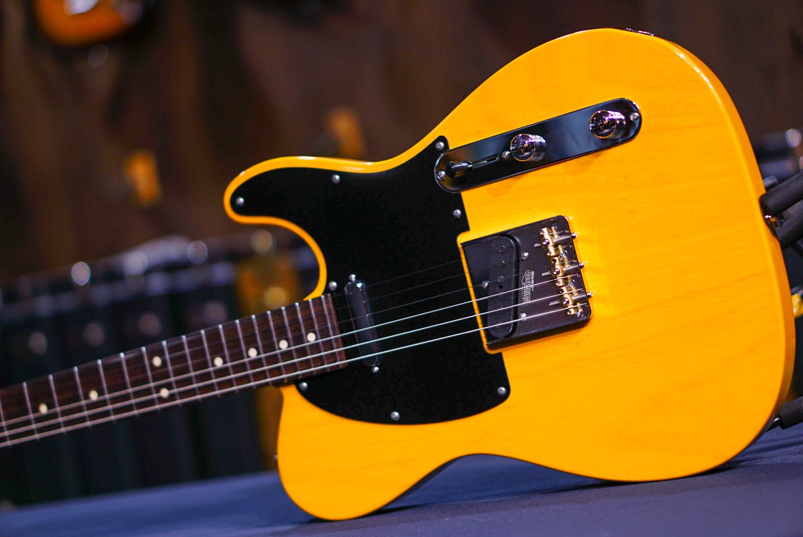 Suhr Classic T Custom Antique Trans butterscotch 82975