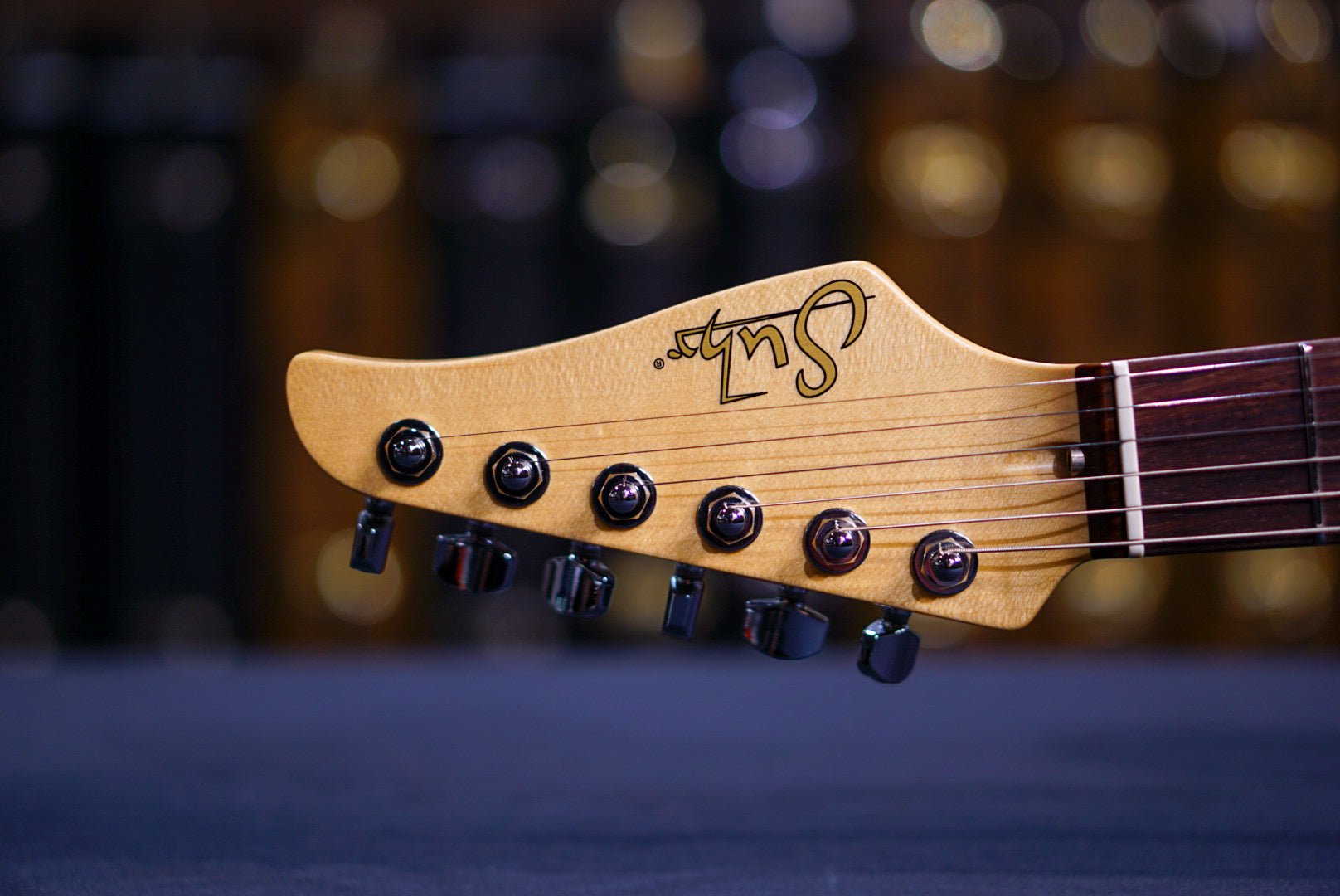 Suhr Classic T Custom Antique Trans butterscotch 82975