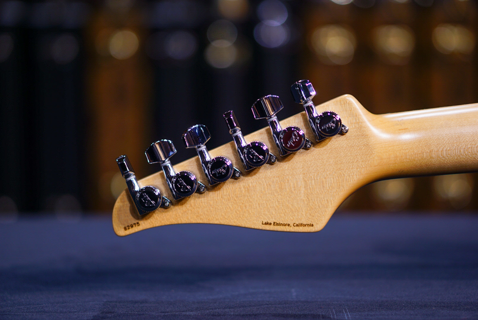 Suhr Classic T Custom Antique Trans butterscotch 82975