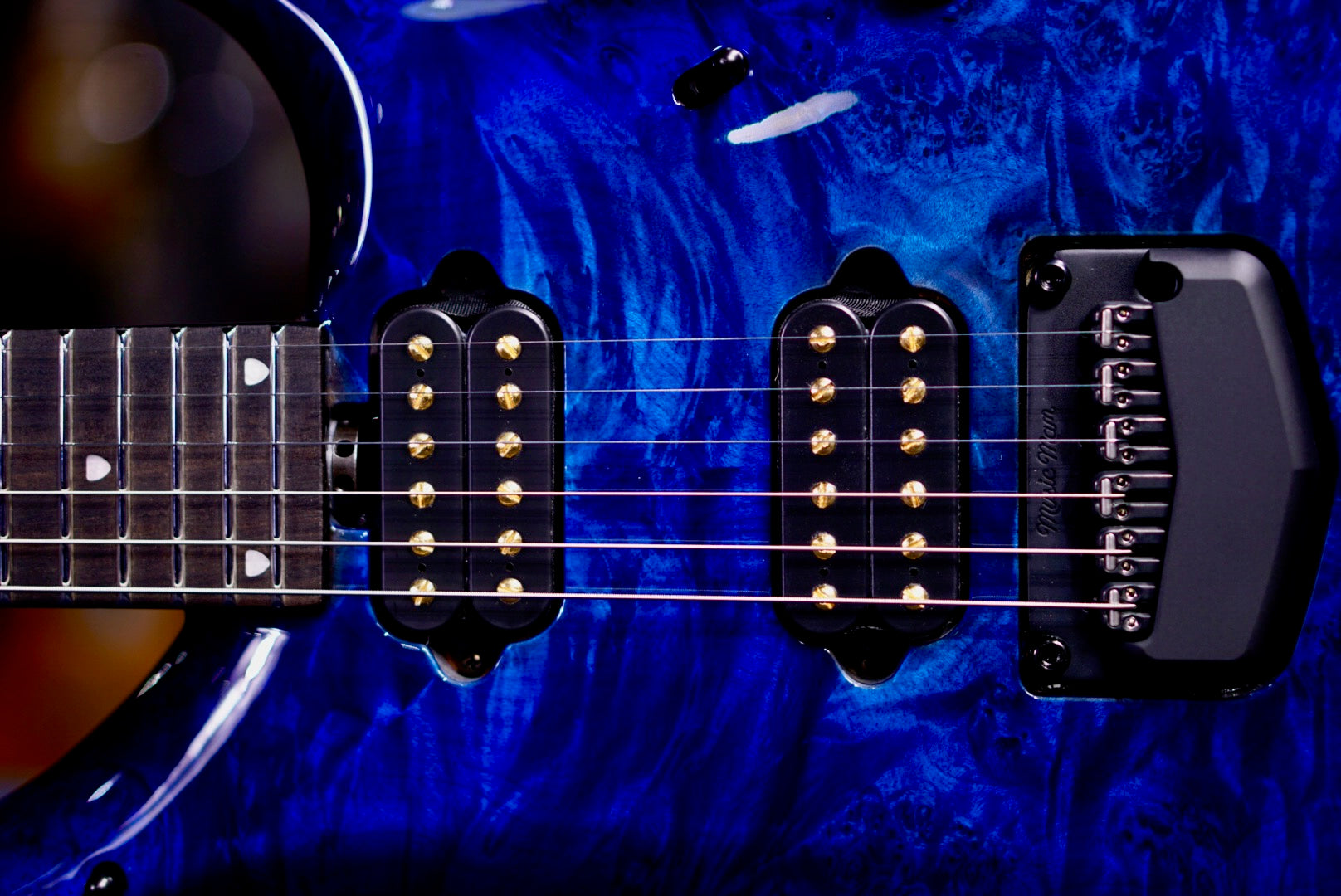 Ernie Ball Music Man Majesty Blue Ink BFR M019671