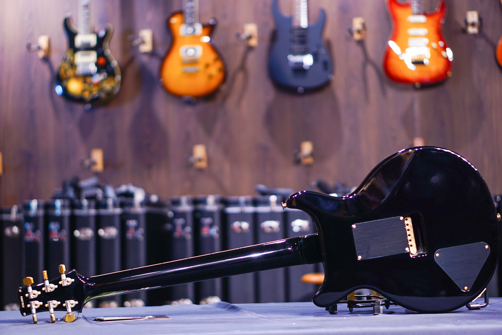 PRS Santana retro Bonnie Pink Smokeburst 10top 0361989 - HIENDGUITAR PRS GUITAR