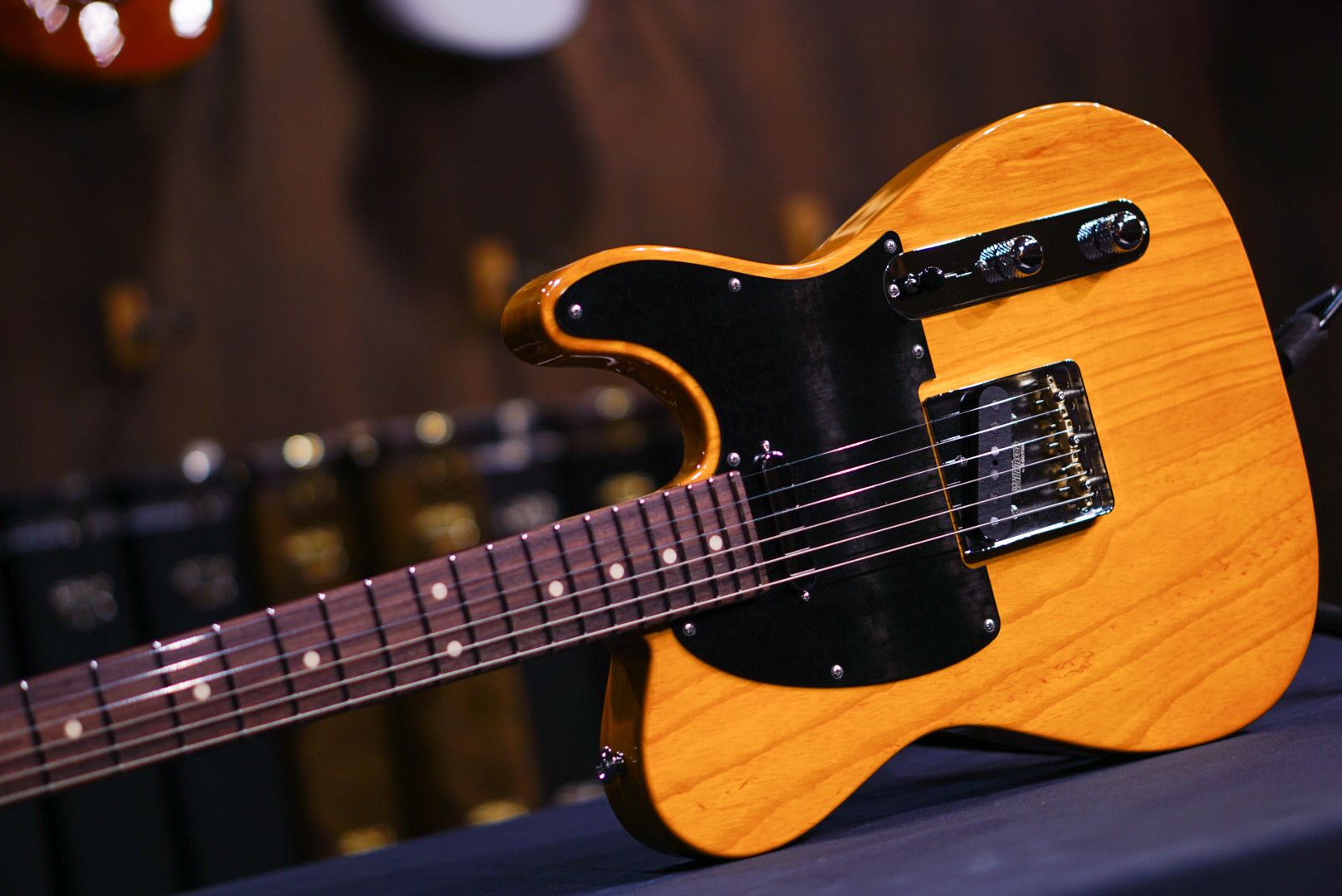 Suhr Classic T Custom Antique Vintage Natural 82978