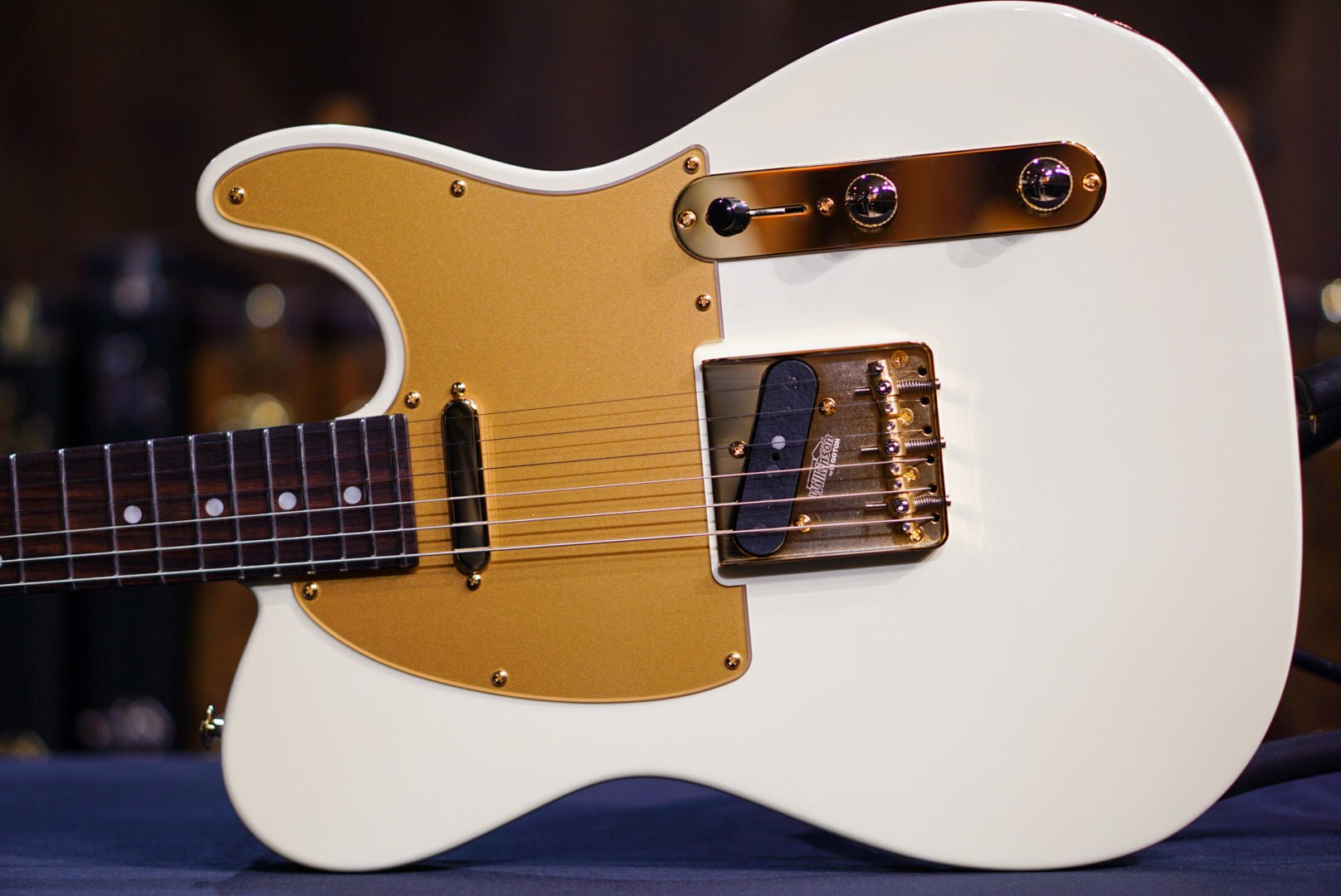 Suhr Mateus Asato Signature Classic T in ‘M.A.’ White M.A.T 81860