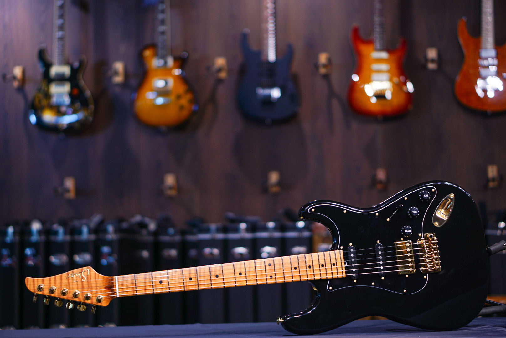 Suhr Classic custom black beauty 77699 - HIENDGUITAR SUHR GUITAR