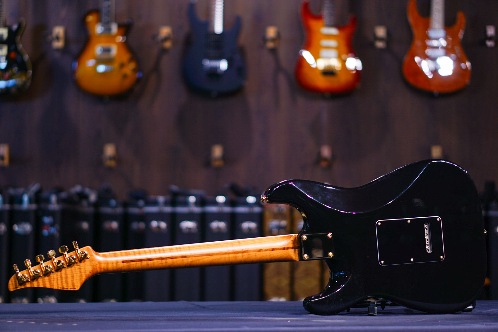 Suhr Classic custom black beauty 77699 - HIENDGUITAR SUHR GUITAR