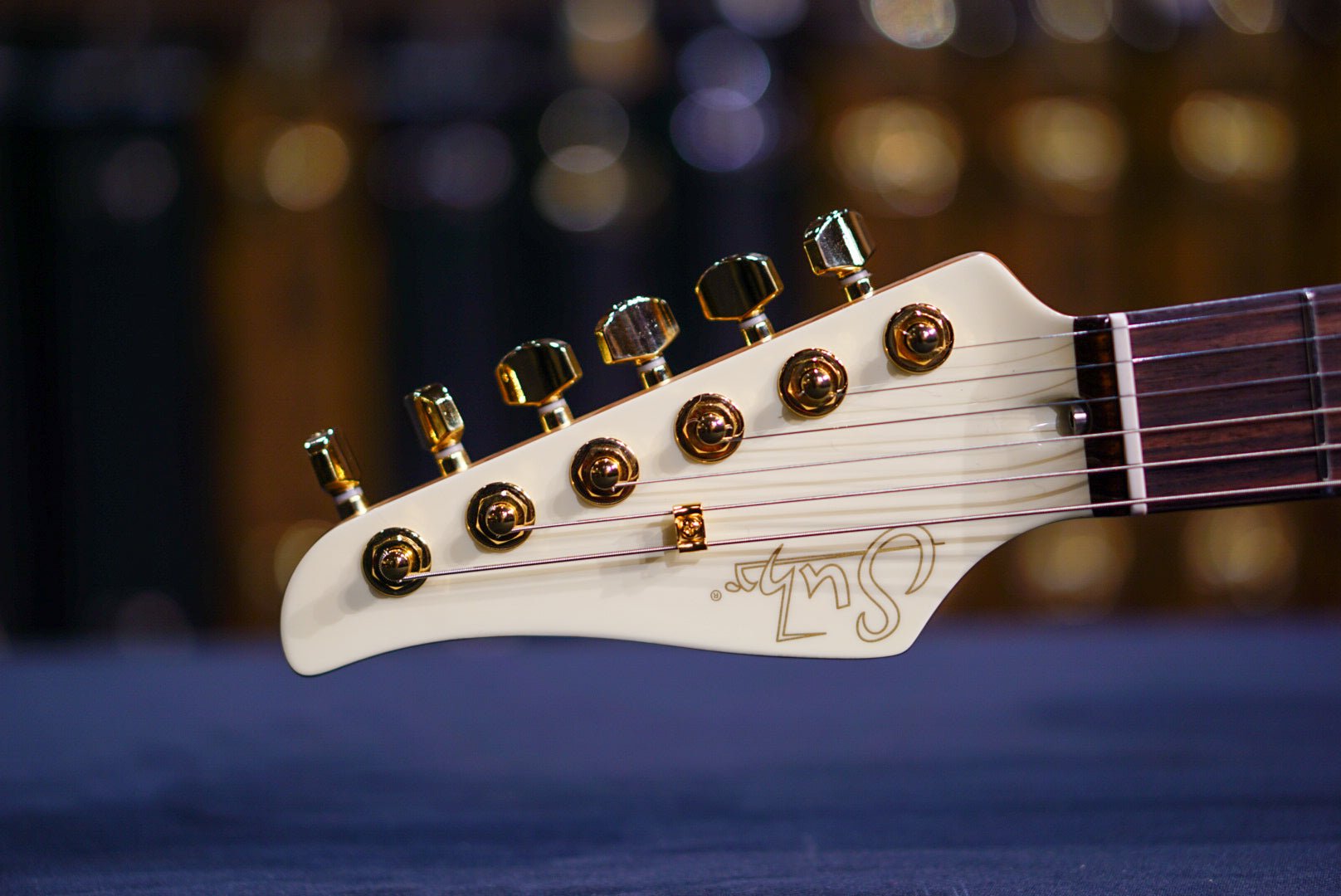 Suhr Mateus Asato Signature Classic T in ‘M.A.’ White M.A.T 81860