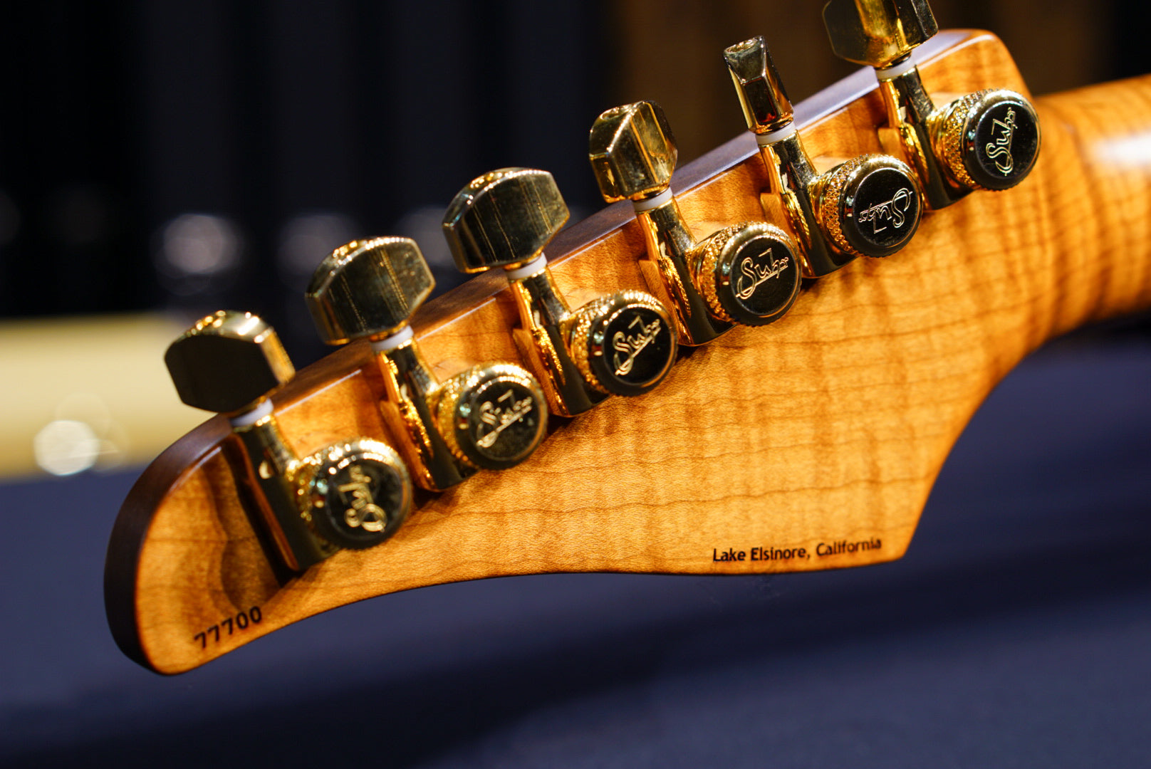 Suhr Classic custom 2 tone tobacco burst gold package 77700 - HIENDGUITAR SUHR GUITAR