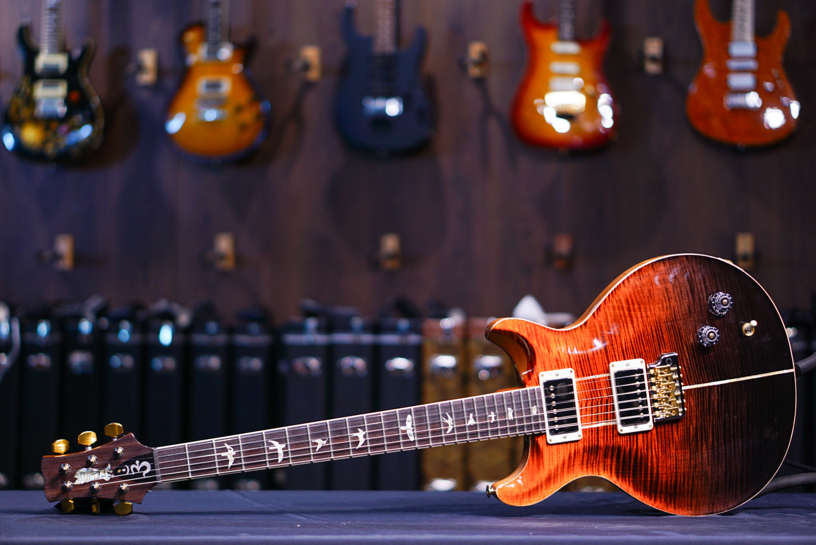 PRS Santana retro Fire Red / Gray Black Fade 0362351 - HIENDGUITAR PRS GUITAR