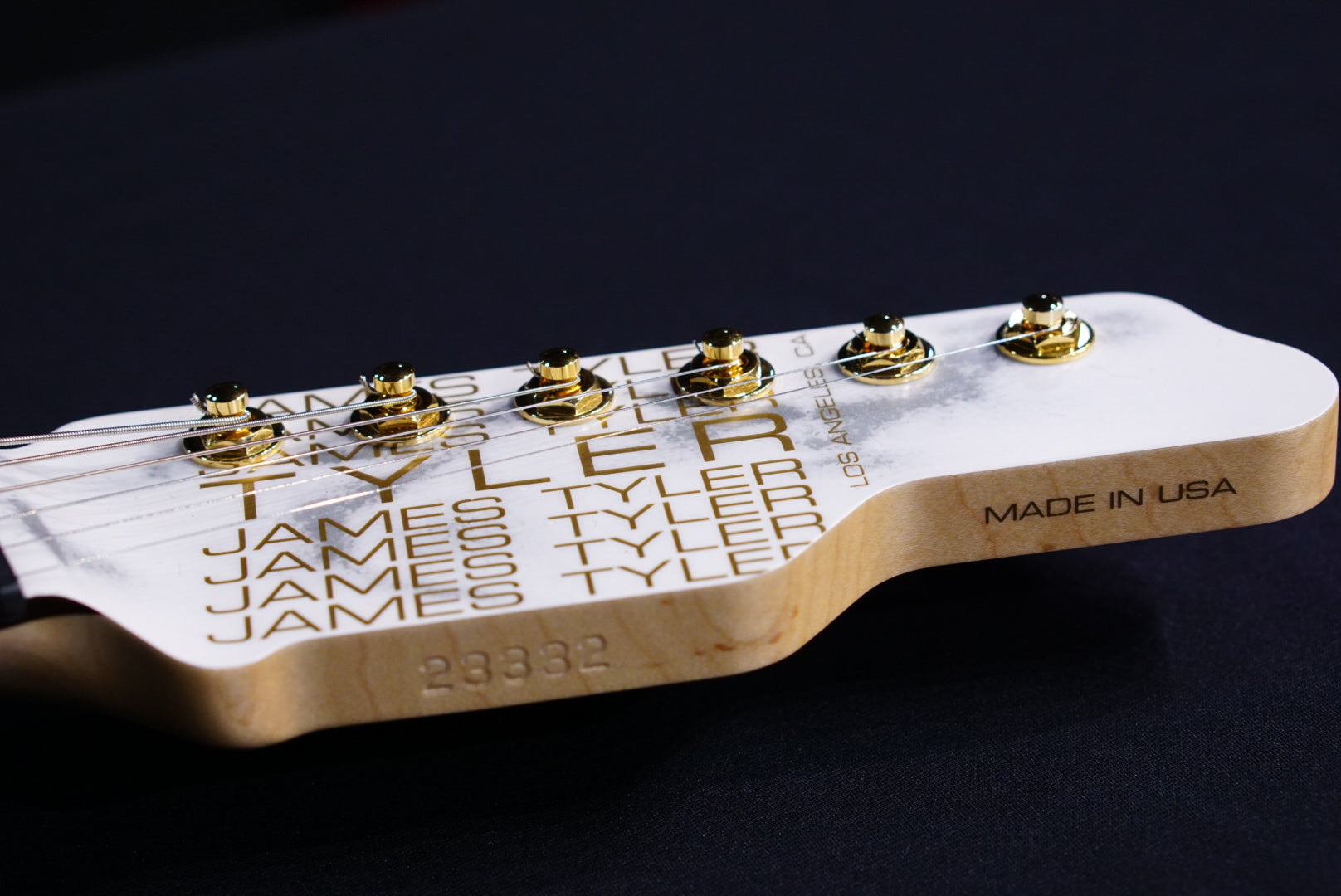 James tyler Studio Elite HD white schmear rear route 23332 - HIENDGUITAR James Tyler GUITAR