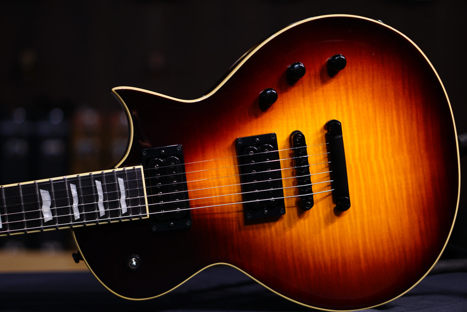 ESP E-II ECLIPSE FULL THICKNESS TOBACCO SUNBURST ES6325223 - HIENDGUITAR E-II GUITAR