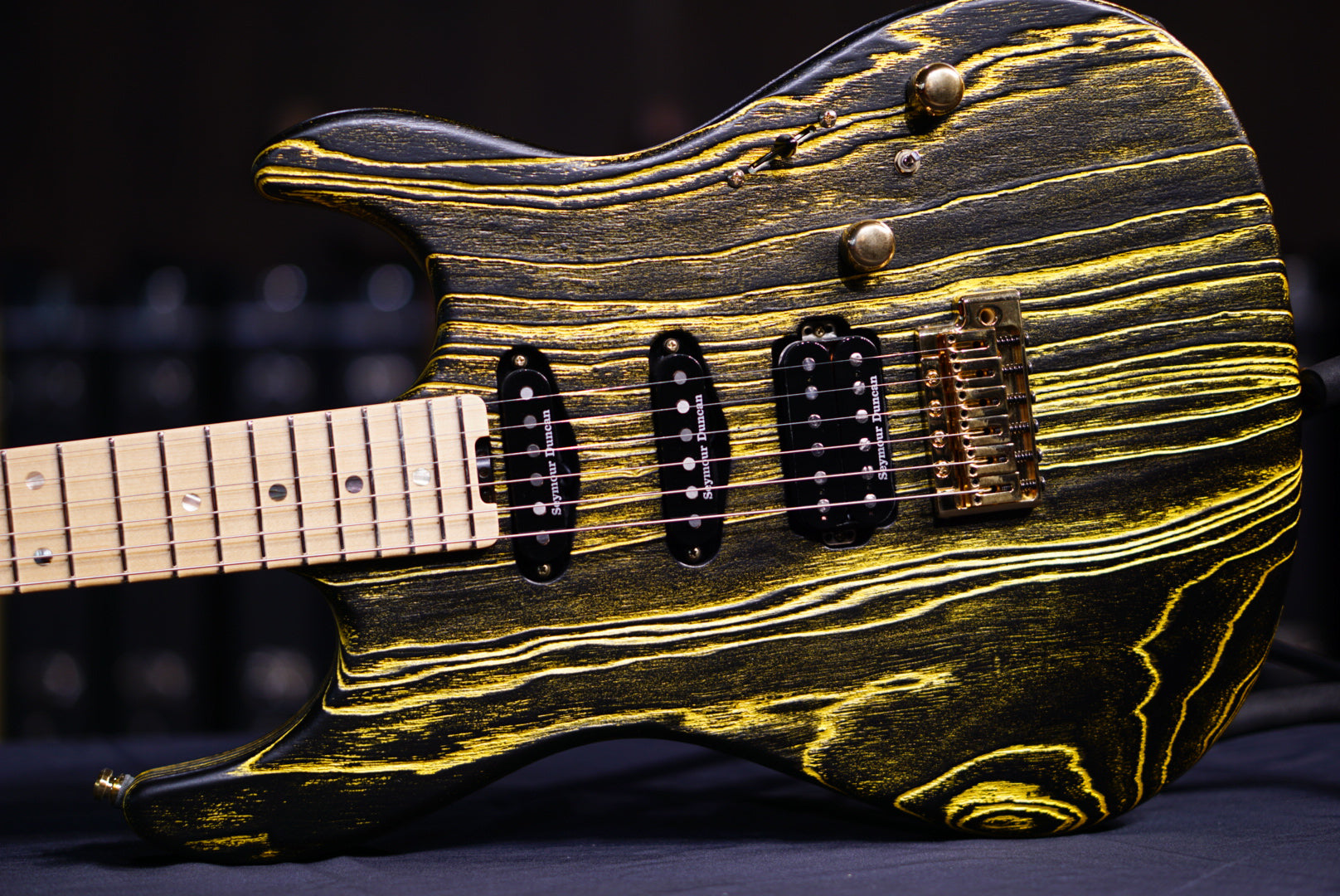 ESP SNAPPER AS BR DRIFTWOOD SERIES black w gold filler E7810232 - HIENDGUITAR ESP GUITAR