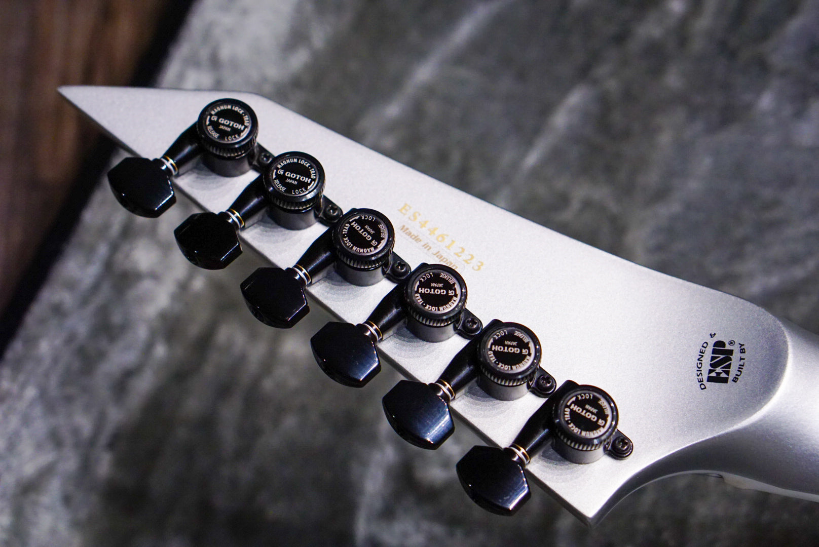 ESP E-II ARROW FR Black silver fade ES4461223 - HIENDGUITAR E-II GUITAR