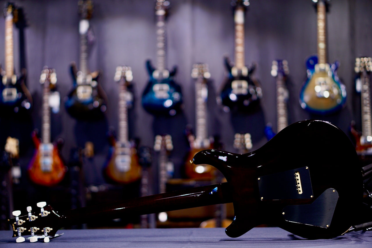 PRS Custom 24 Black Gold Wraparound Burst 10 Top 0415684