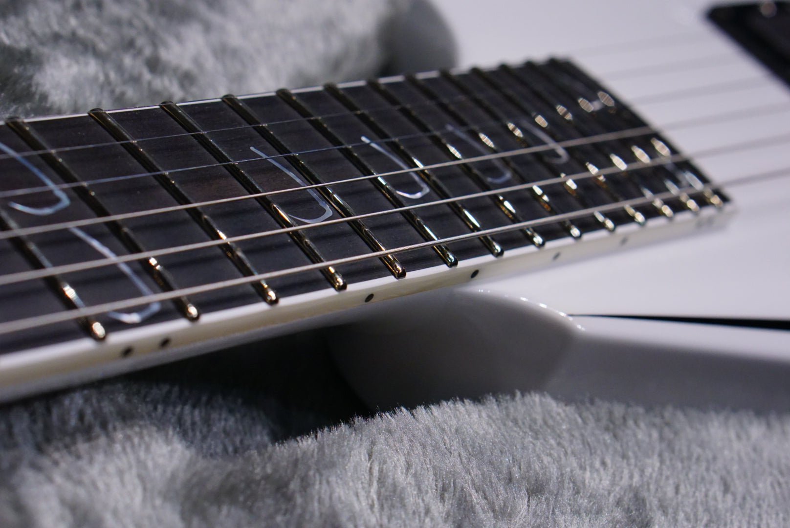 ESP Alexi Laiho SCYTHE White E7690222 - HIENDGUITAR ESP GUITAR