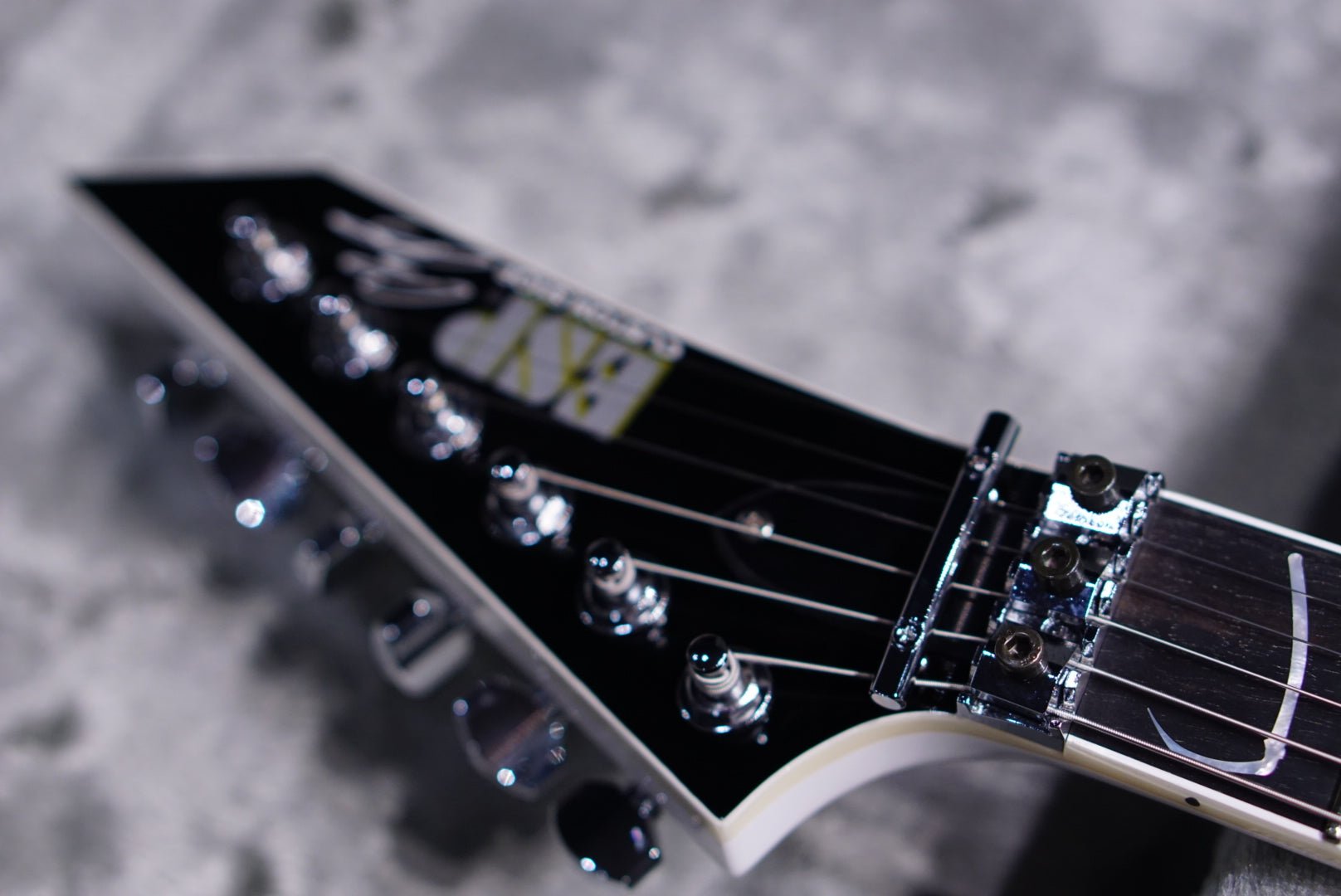 ESP Alexi Laiho SCYTHE White E7690222 - HIENDGUITAR ESP GUITAR