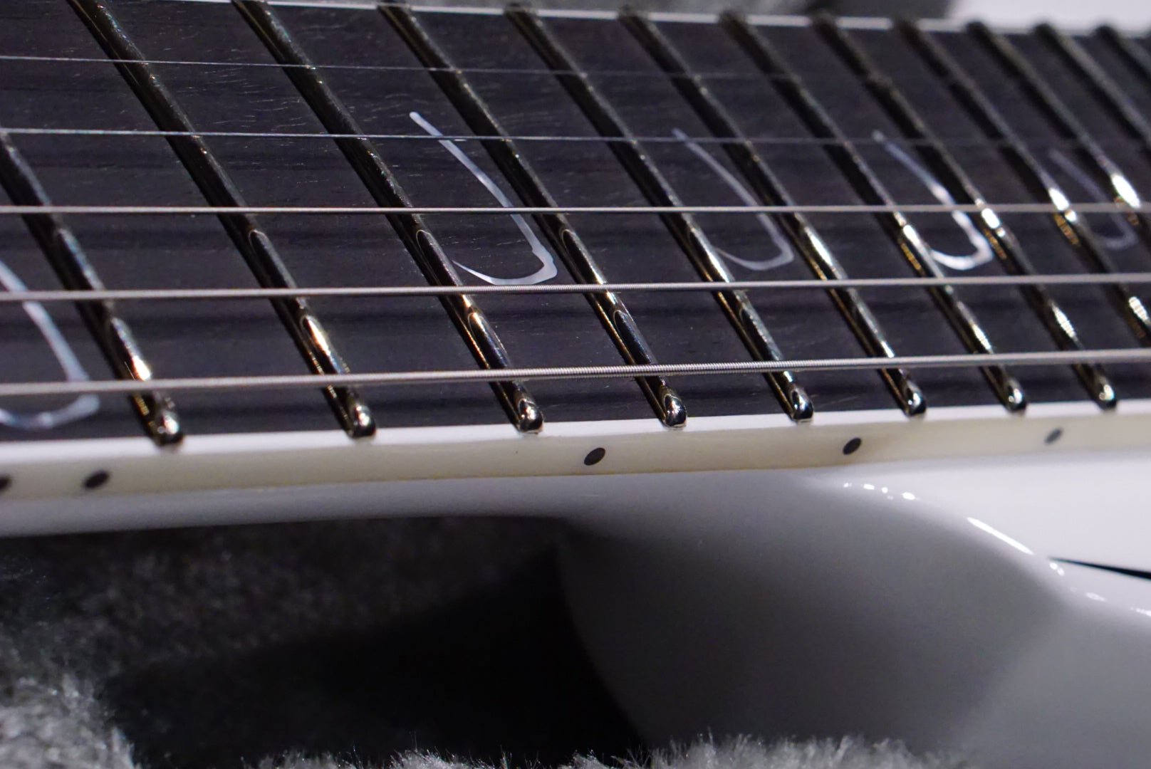 ESP Alexi Laiho SCYTHE White E7690222 - HIENDGUITAR ESP GUITAR