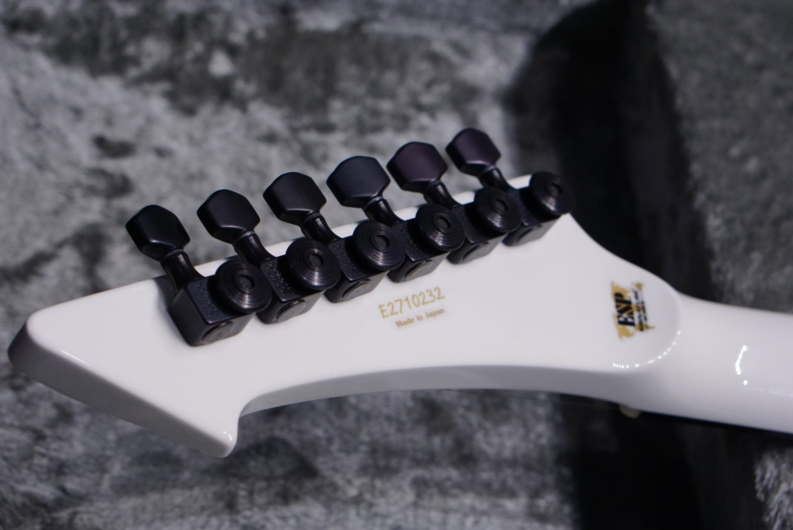 ESP SNAKEBYTE - Snow White James hetfield signature E2710232 - HIENDGUITAR ESP GUITAR