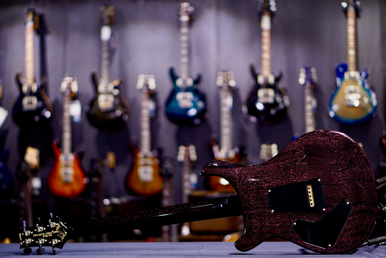 PRS Privatestock Custom 24 Piezo Raspberry Glow Smokeburst