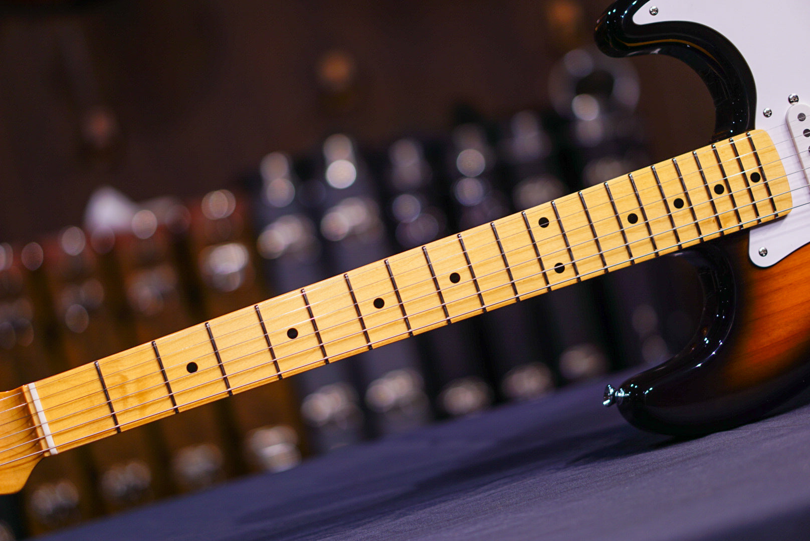 ESP Edwards E-ST-125ALM 2 tone sunburst ED2432223 - HIENDGUITAR EDWARDS GUITAR