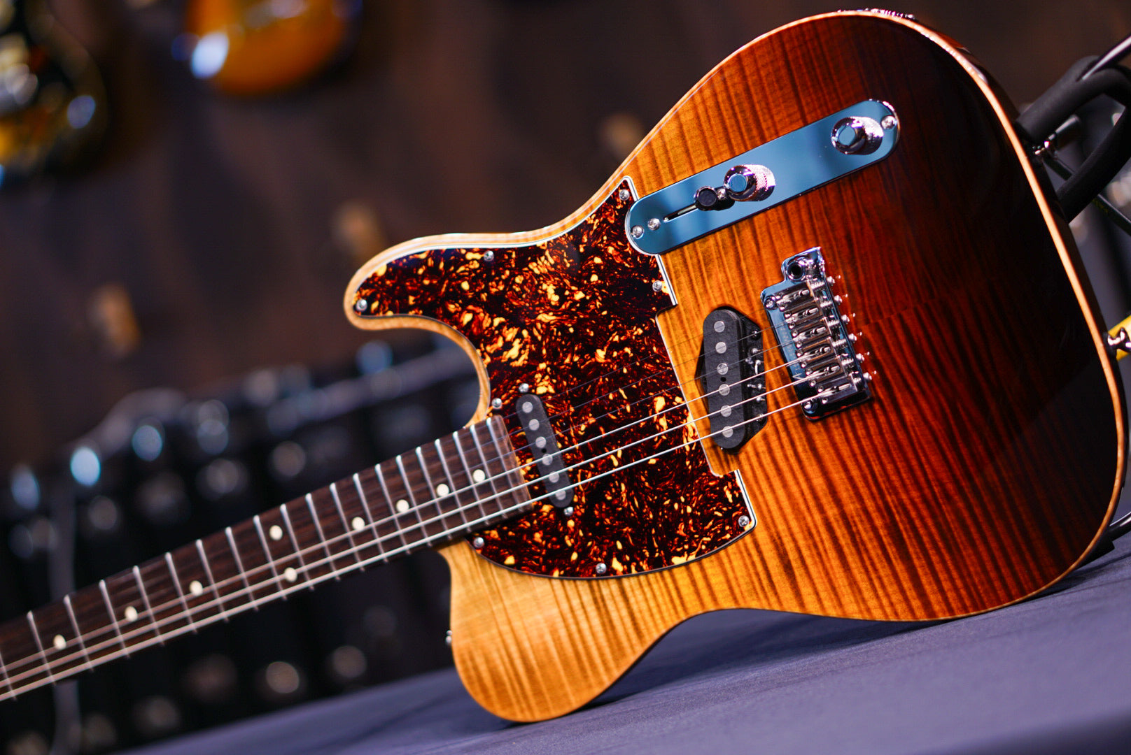 Tom Anderson Top T Classic Tiger Eye Surf 04-26-23P - HIENDGUITAR Anderson GUITAR