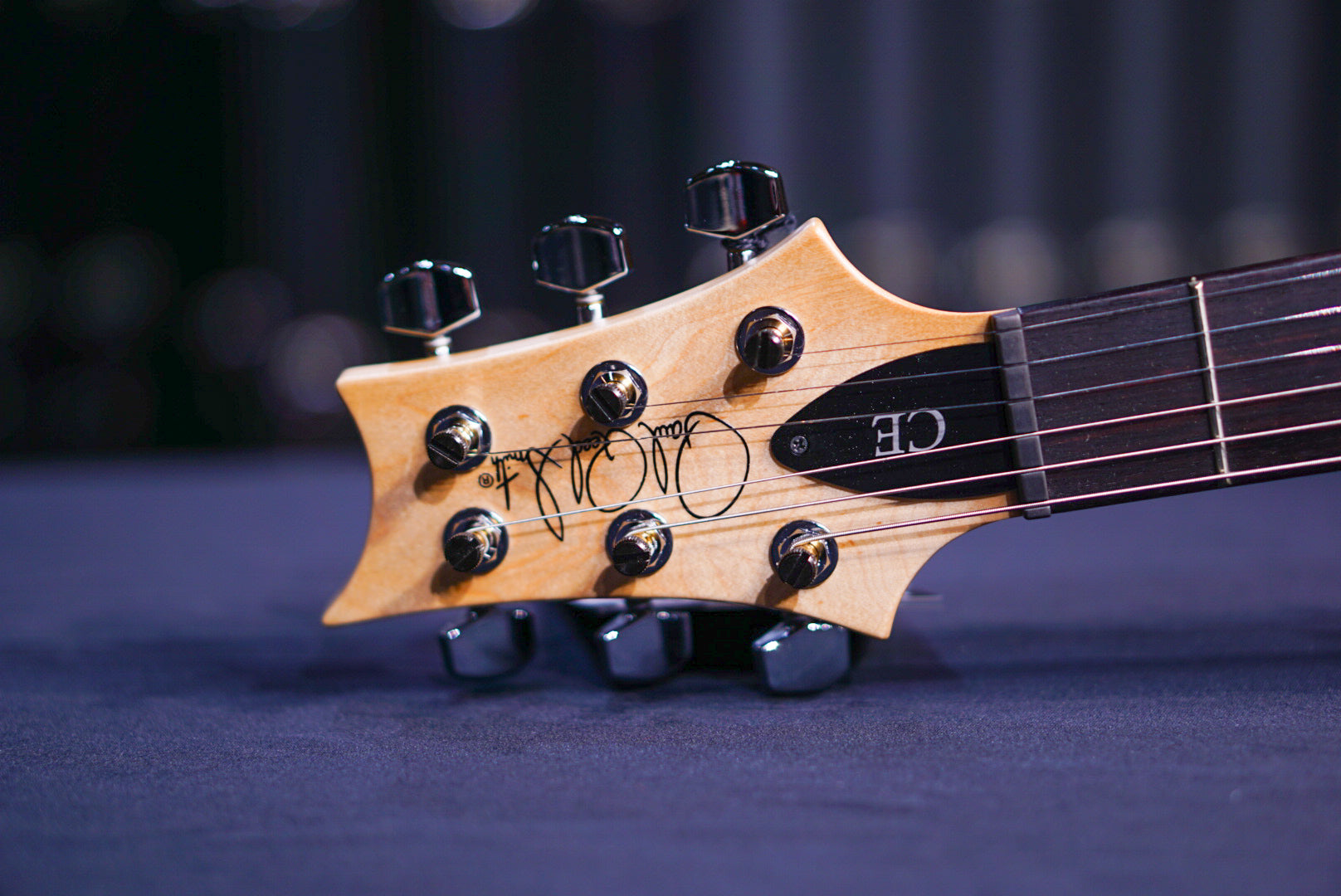 PRS CE24 eriza verde 0367210 - HIENDGUITAR PRS GUITAR