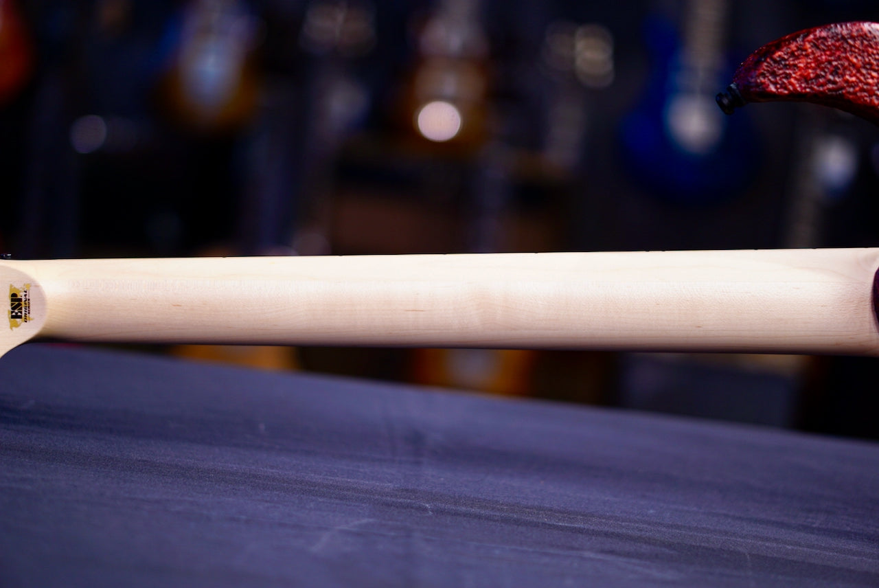 ESP Maverick Castmetal lava M E5601252