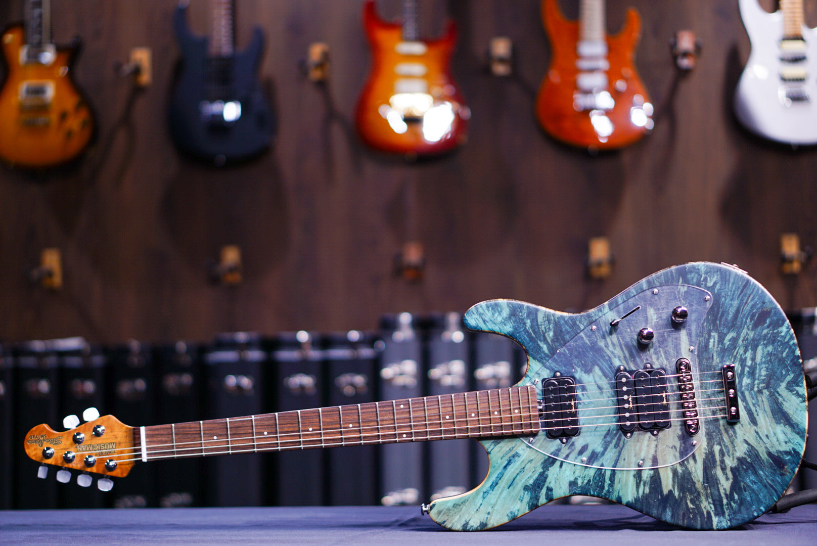 Ernie ball Musicman BFR Steve Morse Y2D Jade Burl D00146 - HIENDGUITAR musicman guitar