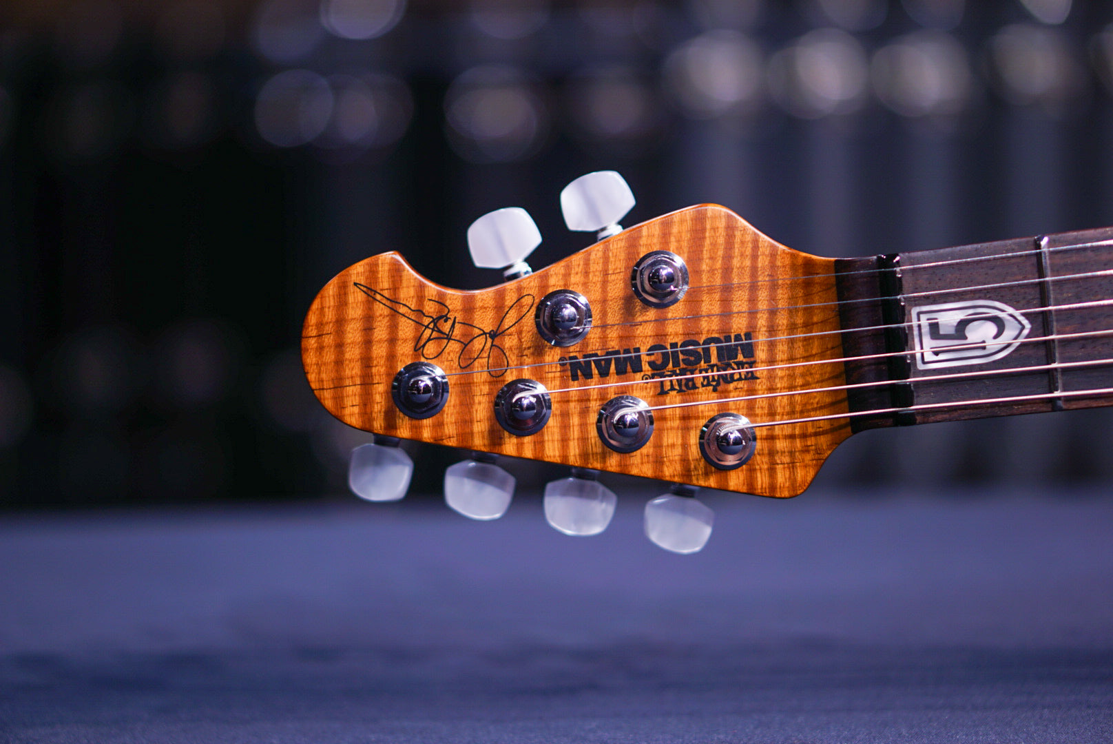 Ernie Ball Music Man JP15 - Butterscotch Burl BFR D00783 - HIENDGUITAR Musicman GUITAR