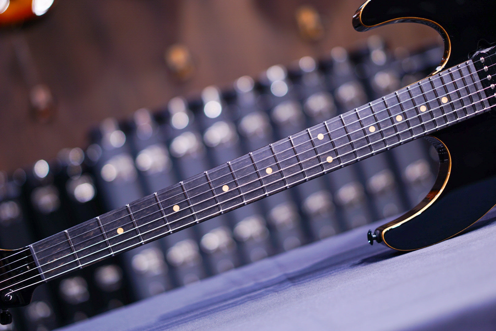 Suhr James Robert Ivanyi modern signature series 77344 - HIENDGUITAR SUHR GUITAR