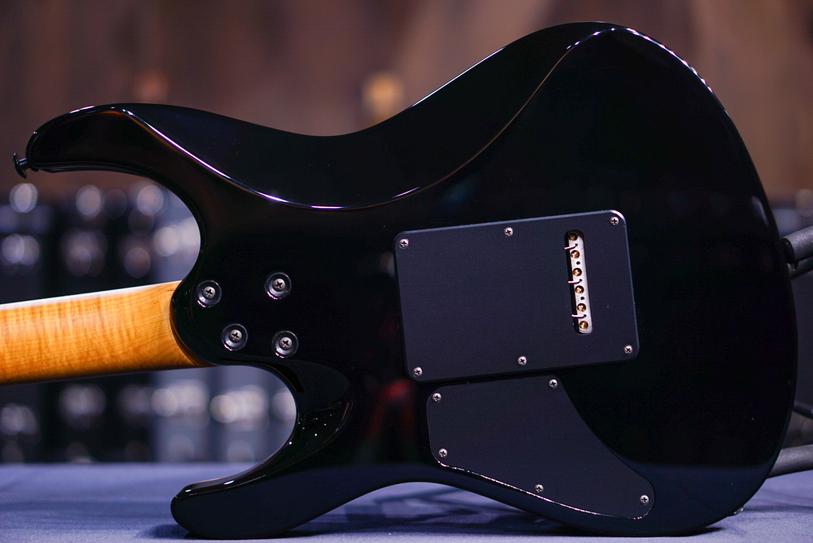 Suhr James Robert Ivanyi modern signature series 77344 - HIENDGUITAR SUHR GUITAR