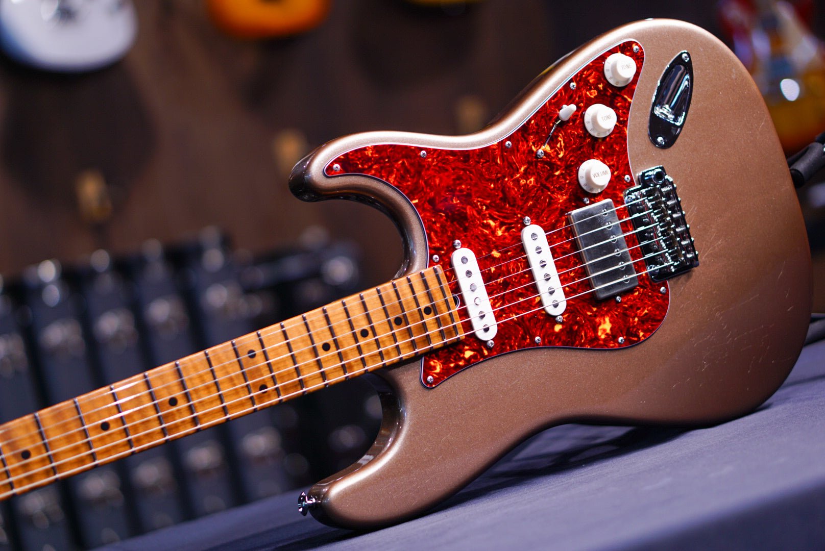 Suhr Classic custom antique firemist gold 77636 - HIENDGUITAR SUHR GUITAR