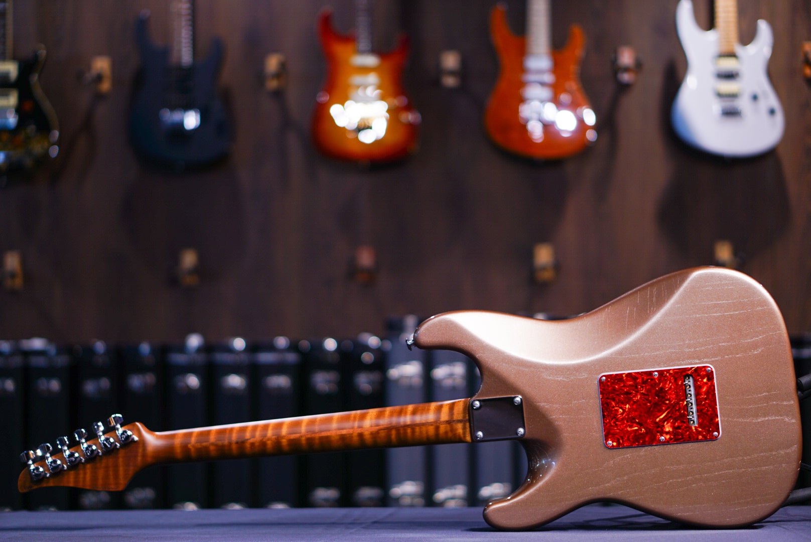 Suhr Classic custom antique firemist gold 77636 - HIENDGUITAR SUHR GUITAR
