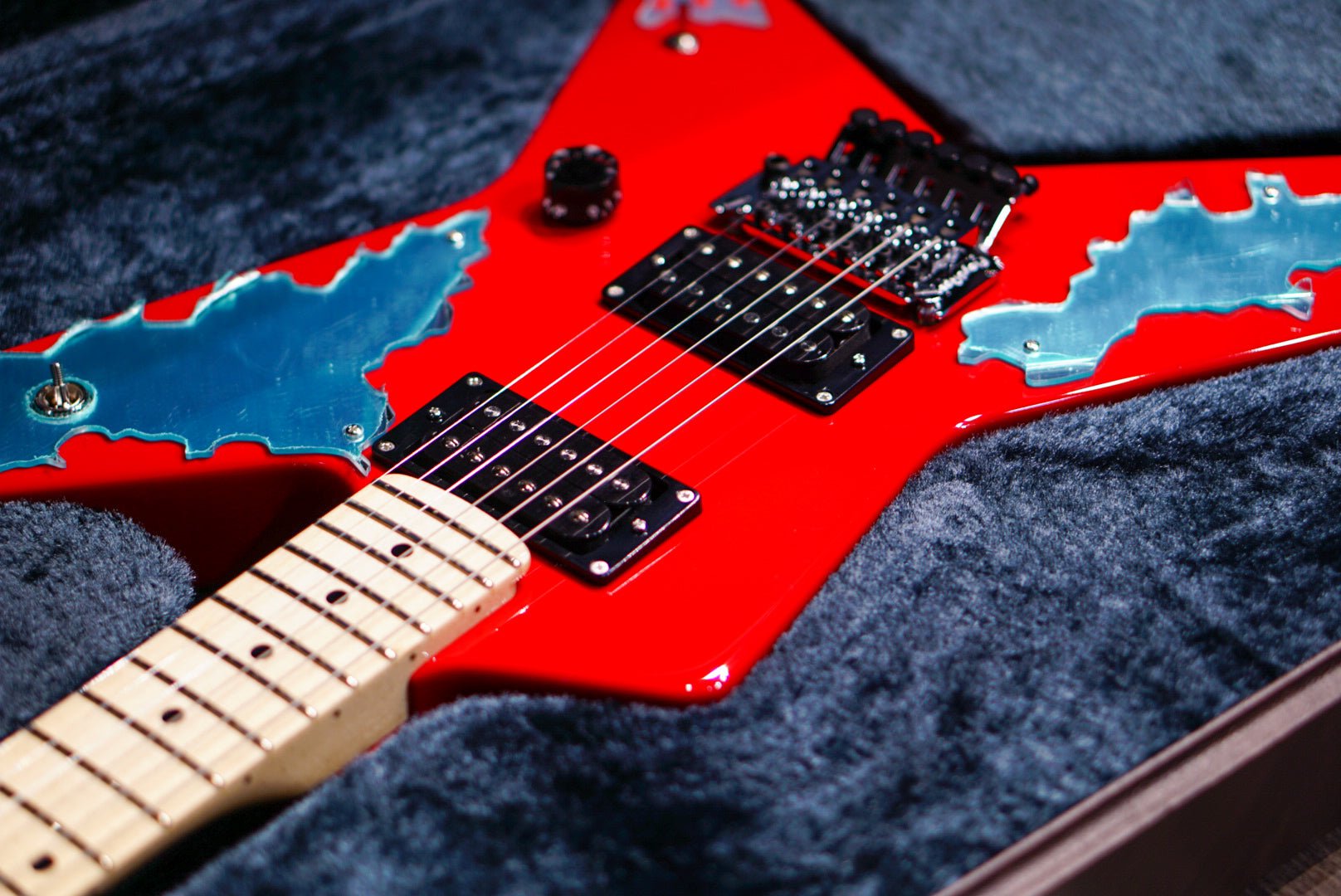 ESP RANDOM STAR-【AKIRA TAKASAKI Signature Model】【LOUDNESS】 E0480232