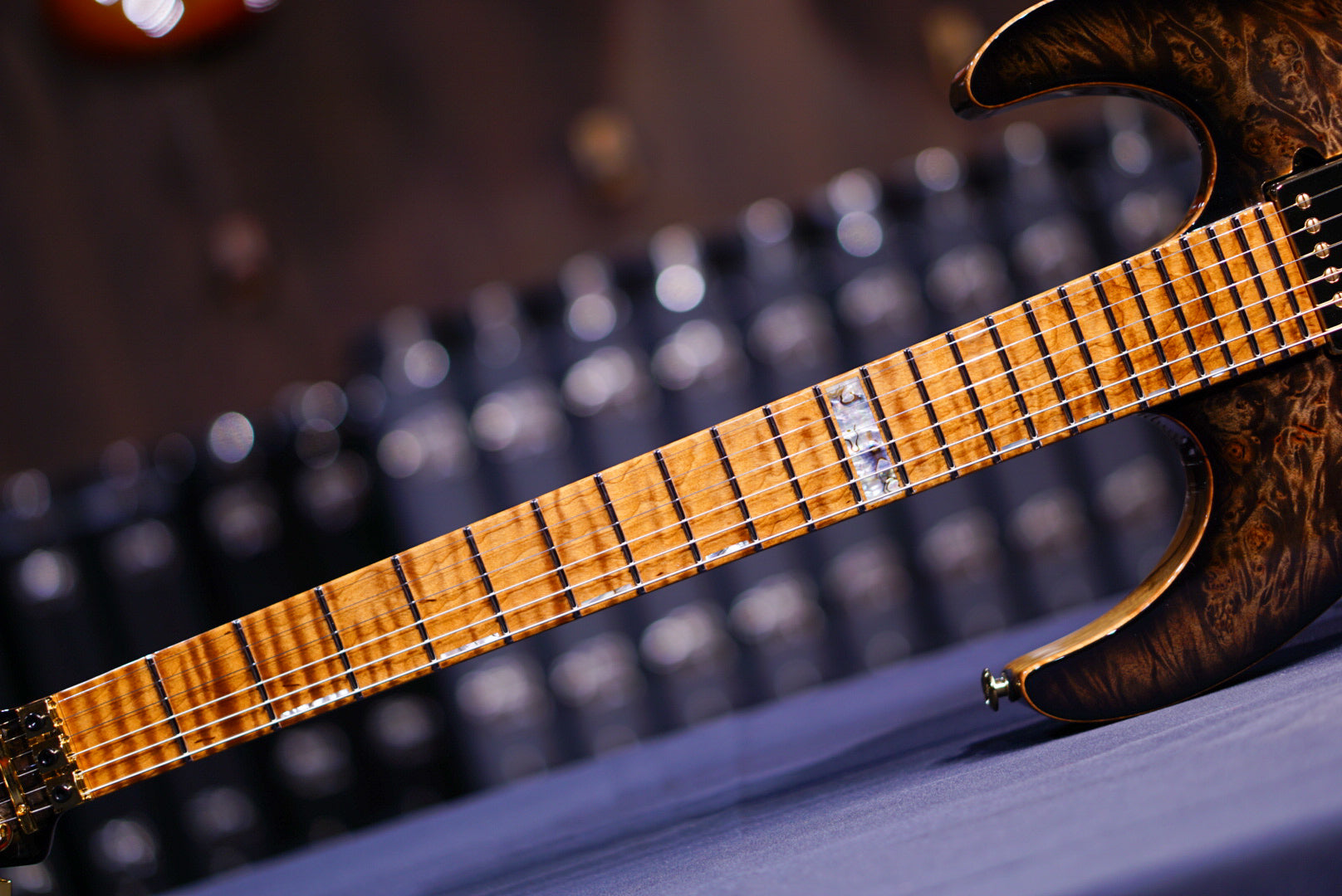 Suhr custom modern set neck waterfall burl trans charcoal 54938 - HIENDGUITAR SUHR GUITAR